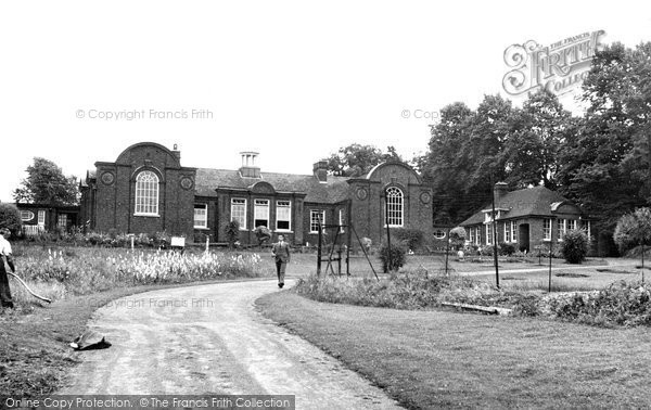 Photo of Buckingham, The Royal Latin School, Chandos Road c.1950