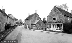 Post Office Stores c.1965, Buckland