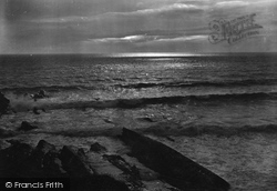 Sunset At Sea 1920, Bude