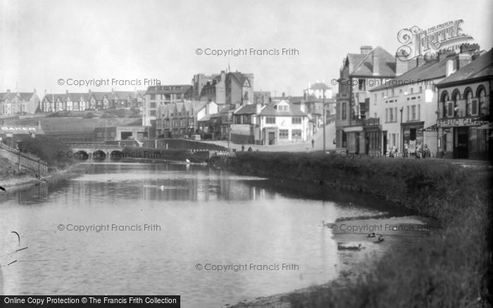 Photo of Bude, The Strand c.1933