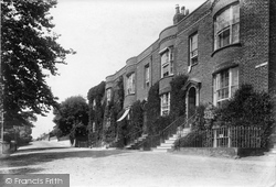 East Terrace 1906, Budleigh Salterton