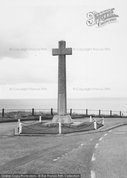 Photo of Budleigh Salterton, War Memorial c.1960