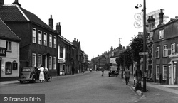 Earsham Street c.1960, Bungay