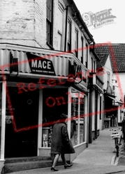 Mace's, St Mary's Street c.1965, Bungay