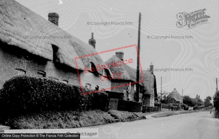 Photo of Burbage, The Cottages c.1955
