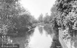River Stour c.1955, Bures