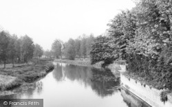 The River c.1960, Bures