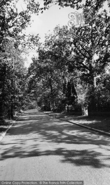 Photo of Burgess Hill, Folders Lane c.1960