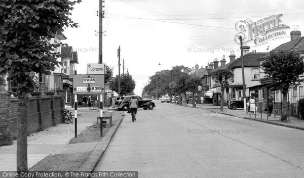 Photo of Burgess Hill, London Road c.1960