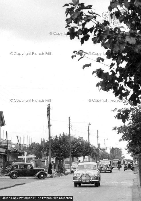 Photo of Burgess Hill, London Road Traffic c.1960