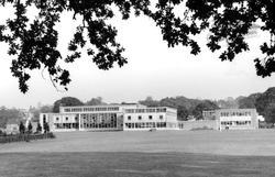 Oakmeeds School c.1960, Burgess Hill