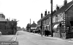 Royal George Road c.1960, Burgess Hill