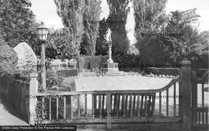 Photo of Burgess Hill, The Memorial c.1960