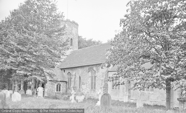 Photo of Burgh Castle, St Peter's Church c.1931