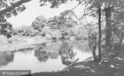 Blands Pond c.1960, Burghfield Common