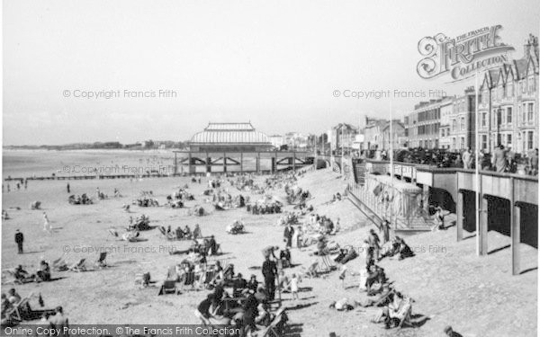Photo of Burnham On Sea, Central Beach c.1939
