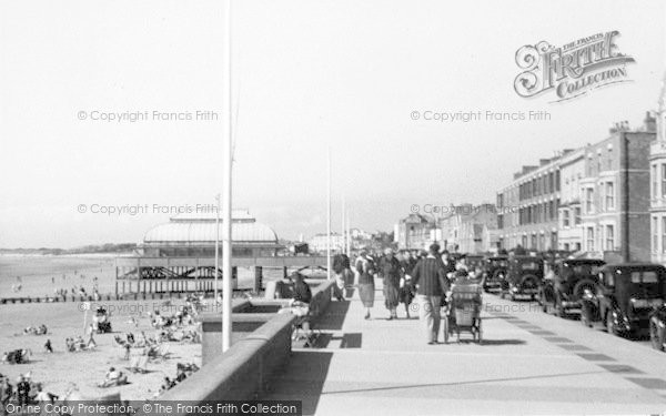 Photo of Burnham On Sea, Central Promenade c.1939