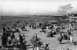 Holiday Time On The Sands 1939, Burnham-on-Sea
