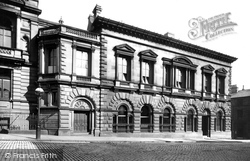 Mechanics' Institute 1895, Burnley