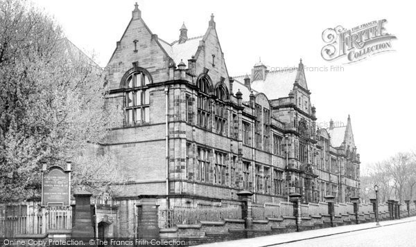 Photo of Burnley, Municipal College c.1955