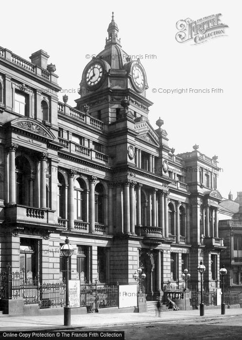 Photo of Burnley, Town Hall 1895
