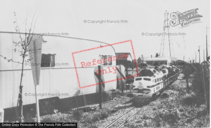 Photo of Burry Port, The Shoreline Caravan And Chalet Park c.1960