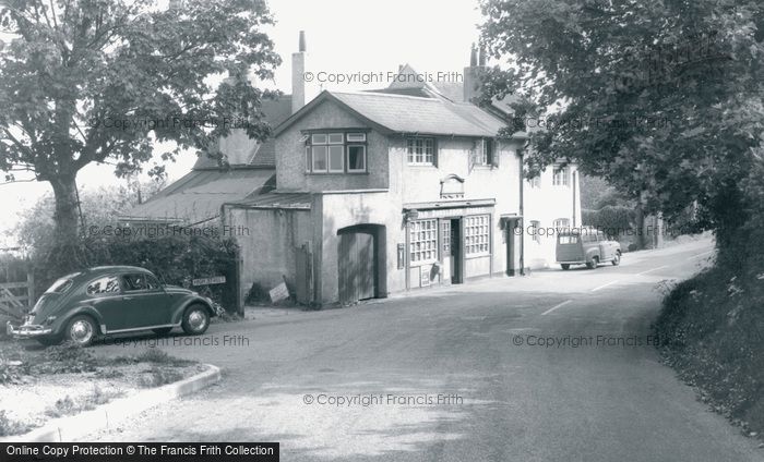 Photo of Bursledon, Old Bursledon Post Office c.1965
