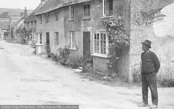 Photo of Burton Bradstock, Villager, High Street 1922