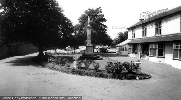 Photo of Burton Latimer, The Council Offices And Memorial c.1965