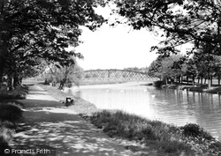 The River Trent c.1960, Burton Upon Trent
