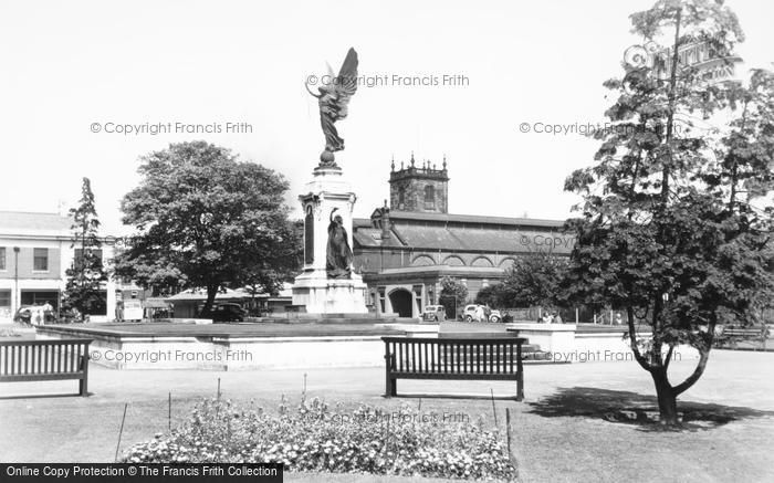 Photo of Burton Upon Trent, War Memorial c.1955