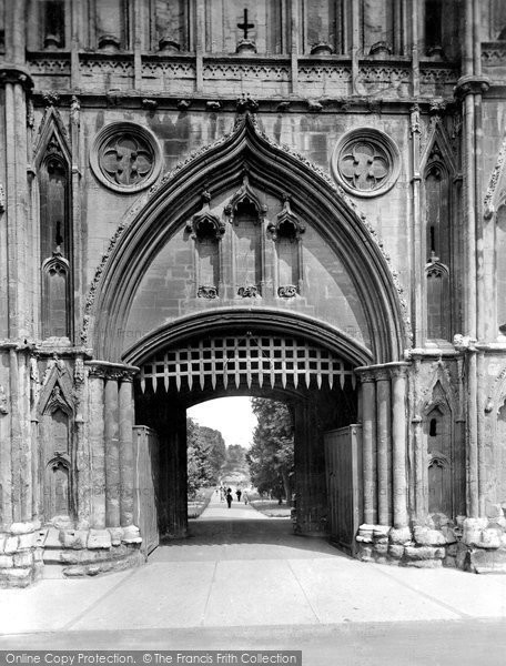 Photo of Bury St Edmunds, Abbey Gate, Portcullis 1929