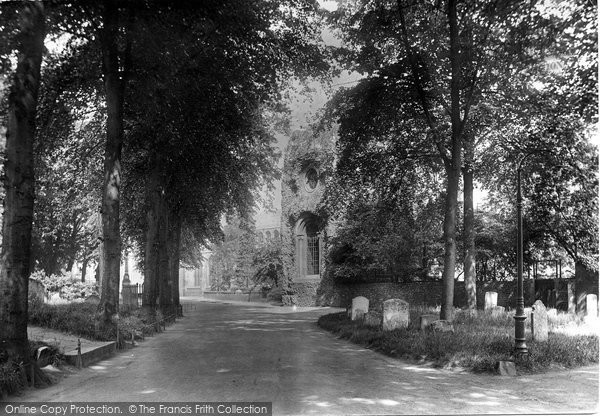 Photo of Bury St Edmunds, Abbey Ruins 1922