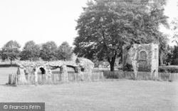 Abbey Ruins c.1960, Bury St Edmunds