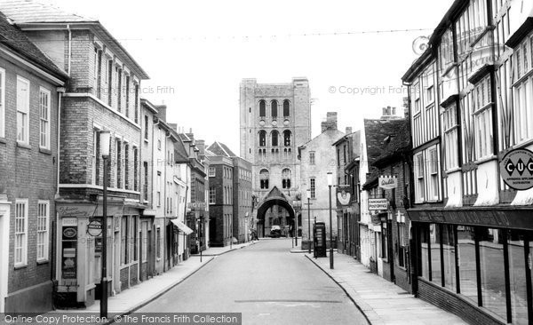 Photo of Bury St Edmunds, Churchgate Street c.1955