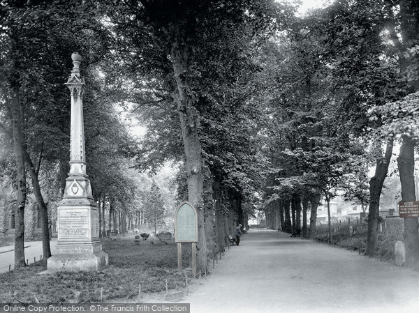 Photo of Bury St Edmunds, Martyrs' Memorial 1929