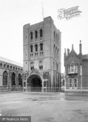 The Norman Tower c.1950, Bury St Edmunds