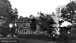 Rosary Priory c.1955, Bushey Heath