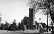 St Peter's Church c.1955, Bushey