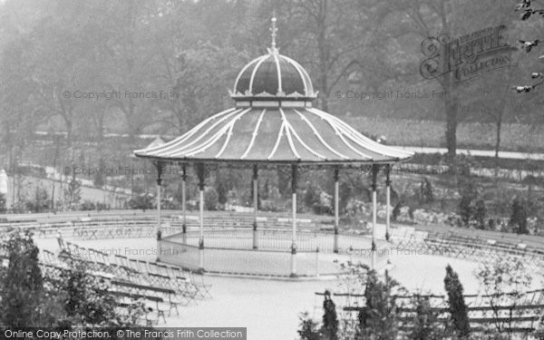 Photo of Buxton, Ashwood Park Bandstand 1923