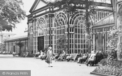 Deckchairs At Pavilion Gardens 1932, Buxton