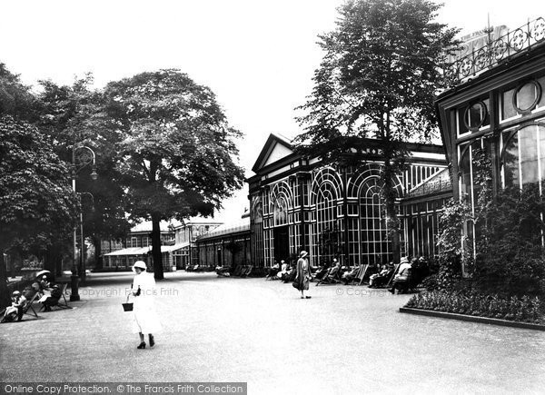Photo of Buxton, Pavilion Gardens 1932