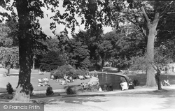 Pavilion Gardens c.1955, Buxton
