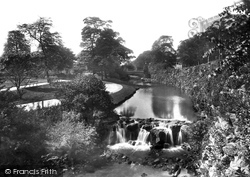 The Gardens 1903, Buxton