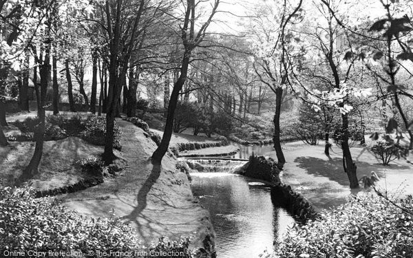 Photo of Buxton, The Serpentine  c.1955