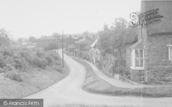 The Village c.1955, Byfield
