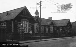 Council School 1936, Bynea