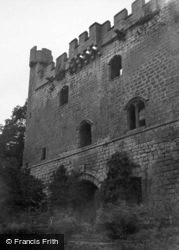 Castle 1950, Bywell