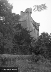 Castle 1950, Bywell