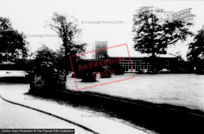 Photo of Caddington, Heathfield School c.1965